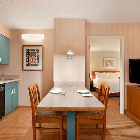 Homewood Suites By Hilton Falls Church Merrifield Exteriör bild