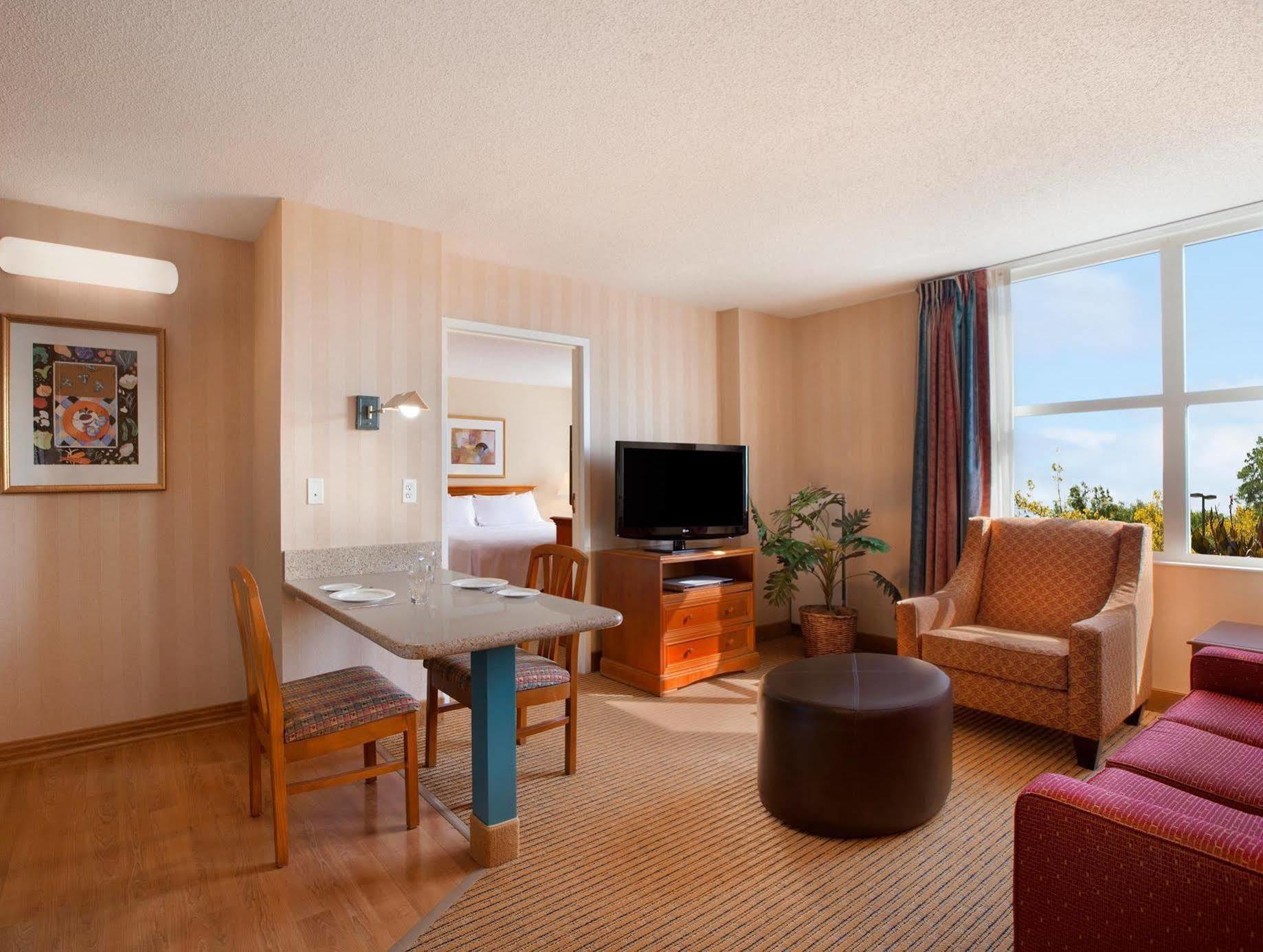Homewood Suites By Hilton Falls Church Merrifield Exteriör bild